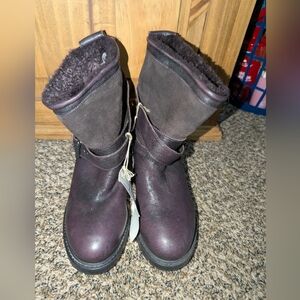 Ross & Snow Frosted Winter Plum Emilina Leather Ankle Boot